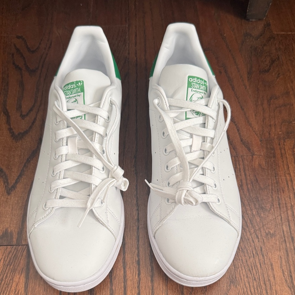 Adidas Stan Smith White with Green Accent Stripes size 11 Mens